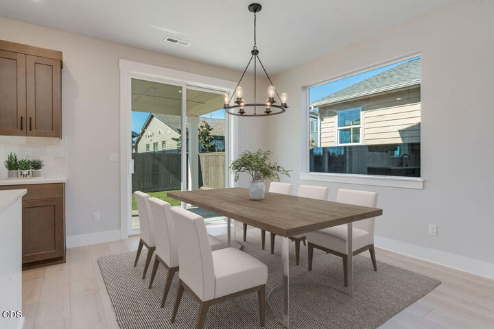 Property Photo:  3129 NE Terra Place  OR 97701 