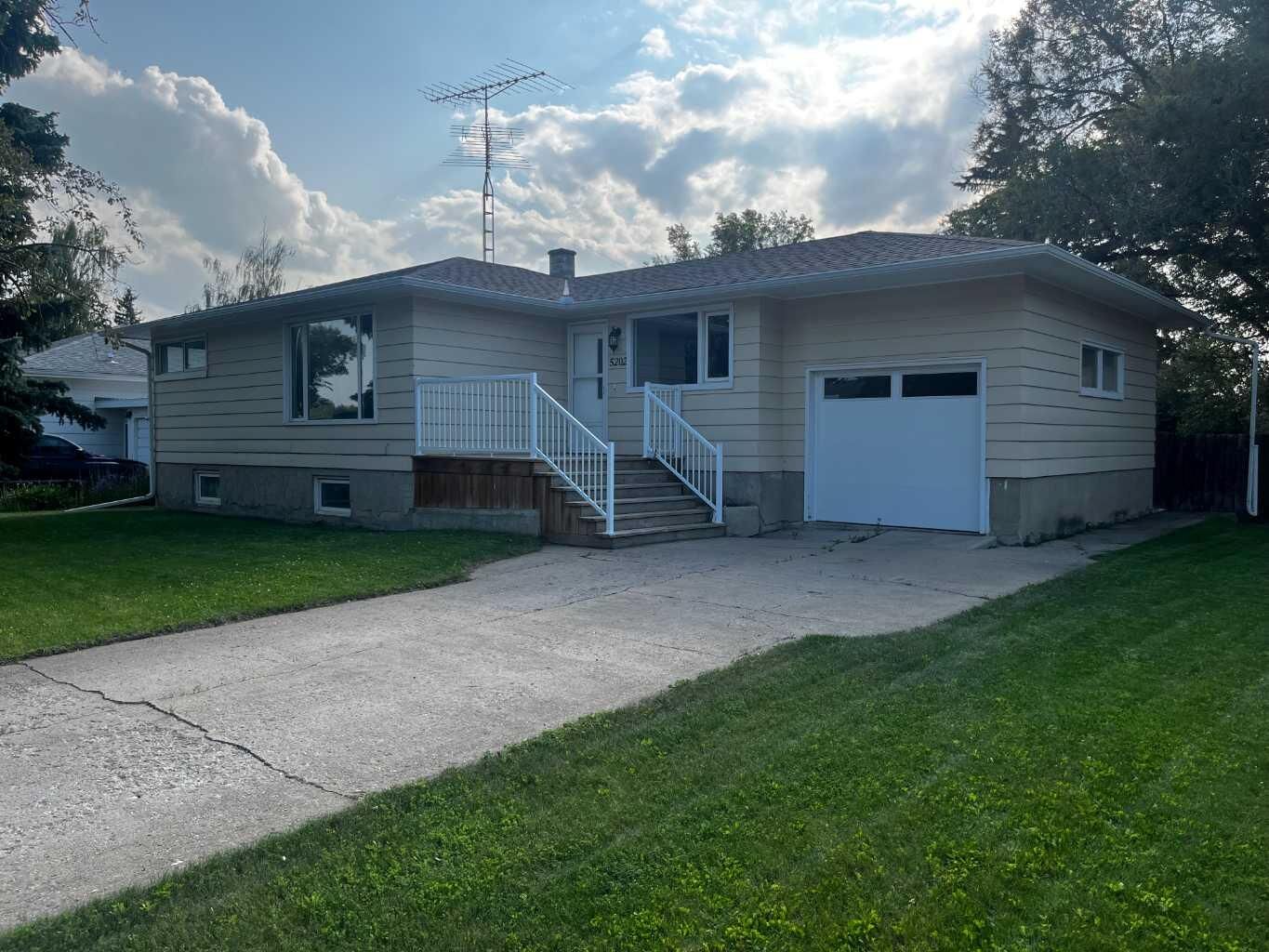 Property Photo:  5202 56 Avenue  AB T4H 1H8 