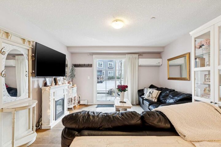 Photo de la propriété:  279 Copperpond Common SE 3110  AB T2Z 1J1 