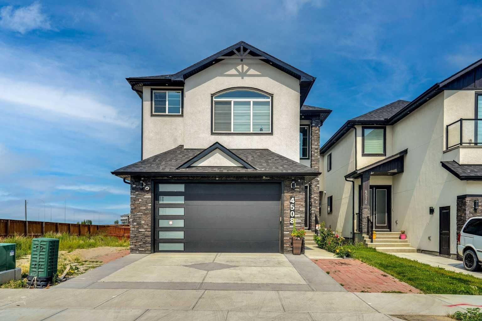 Property Photo: 4508 87 Avenue NE AB T3J 2H9