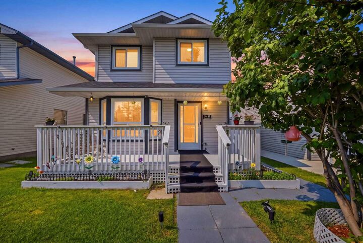 Property Photo:  9 Martindale Crescent NE  AB T3J 2W4 