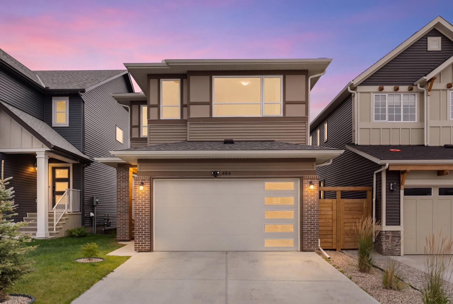 Property Photo: 464 Lawthorn Way SE AB T4A 3M8