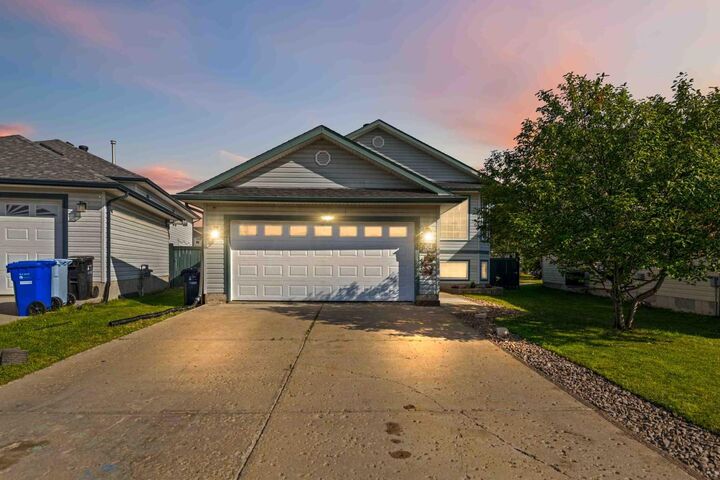 Property Photo:  104 Dickey Bay  AB T9K 2L4 