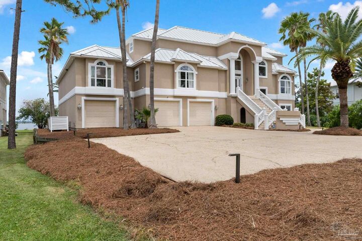 Property Photo:  32789 Sandpiper Dr  AL 36561 