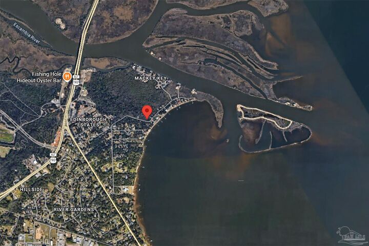 Property Photo: 3650 Mackey Cove Dr FL 32514