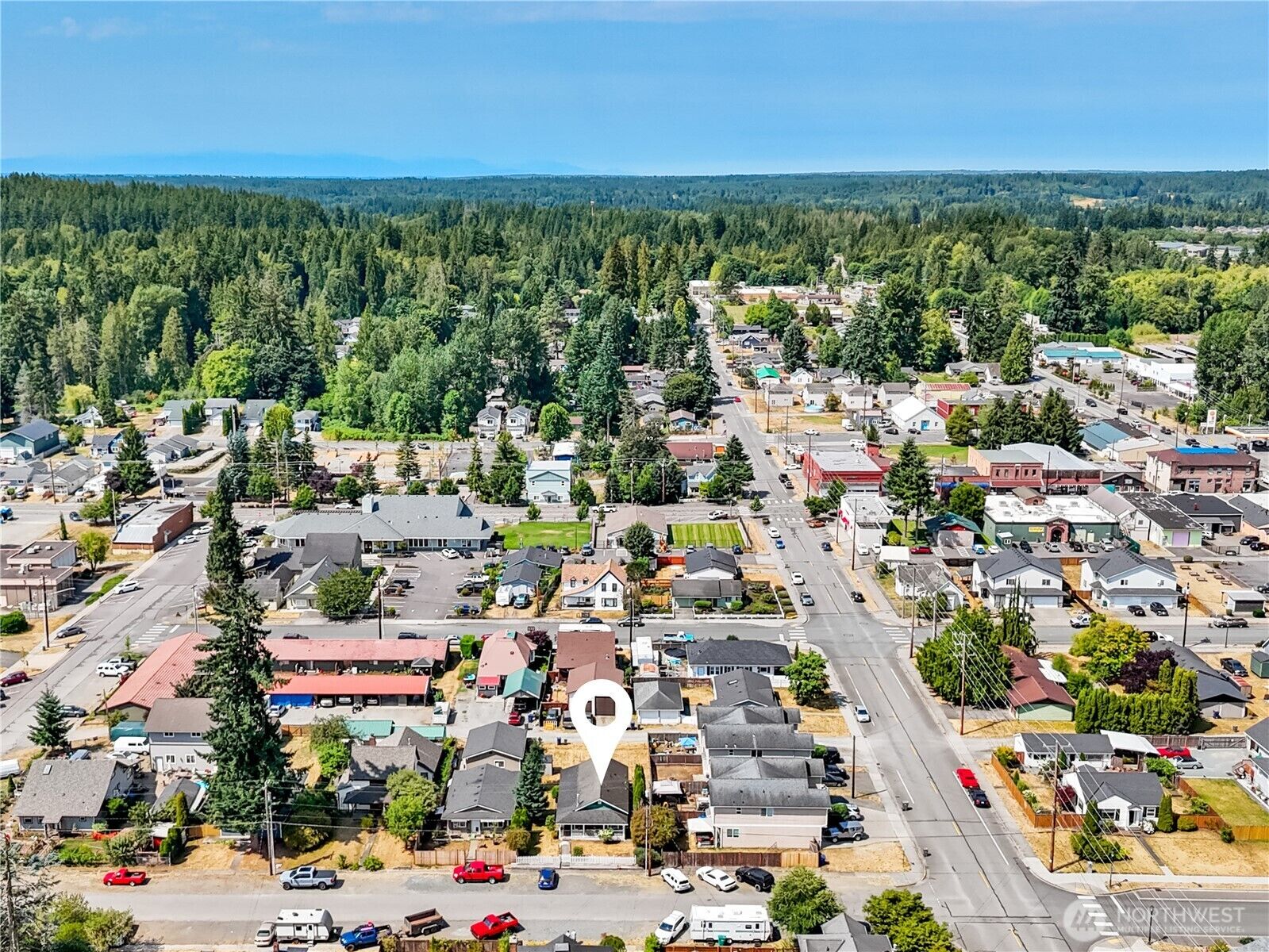 Property Photo: 206 Kentucky Avenue WA 98252