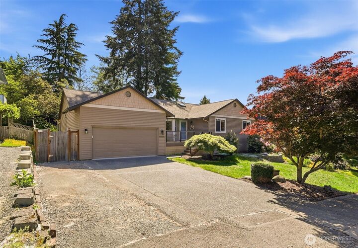 Property Photo:  19808  137th Avenue SE  WA 98058 