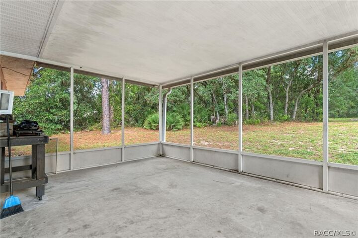 Property Photo:  6149 W Appomattox Lane  FL 34448 
