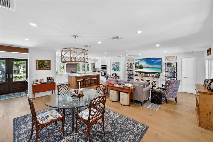 Property Photo: 706 Hibiscus Lane FL 32963