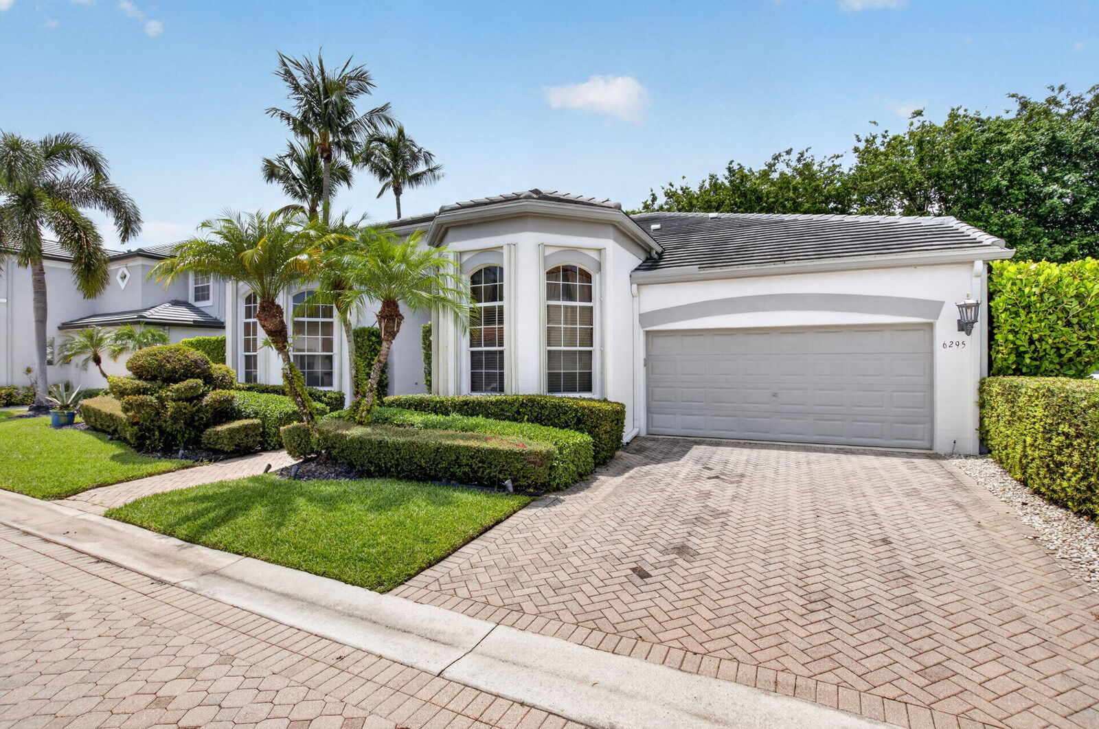 Property Photo: 6295 NW 43rd Terrace FL 33496