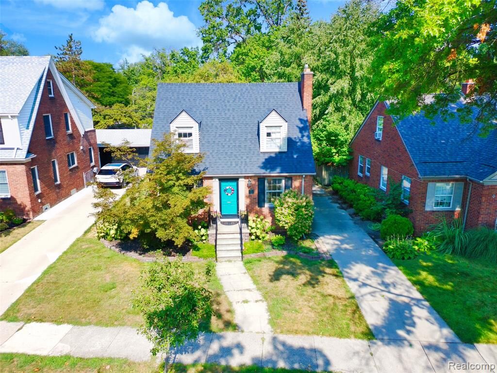 Property Photo:  241 Nash Street  MI 48124 