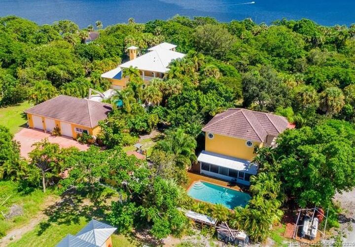 Property Photo: 8073 S Indian River Drive FL 34982