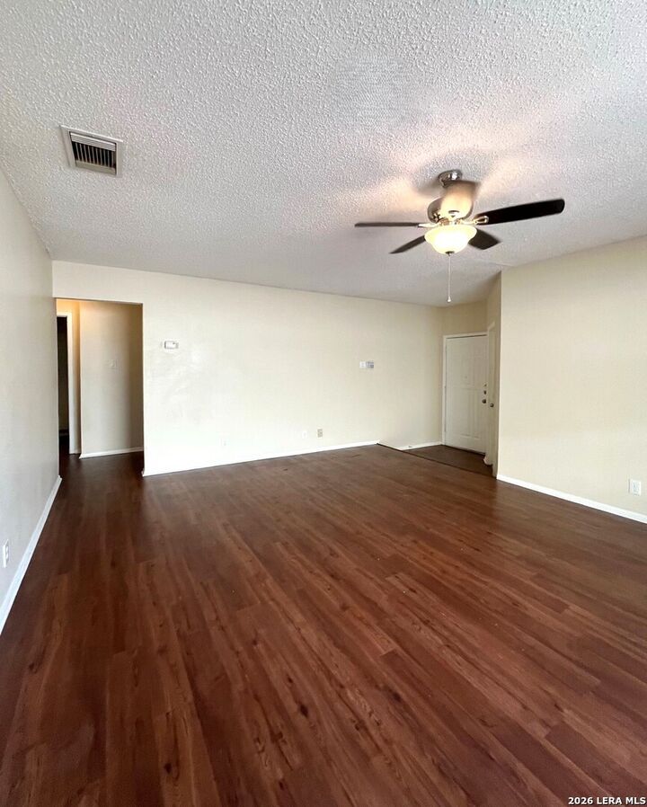 Property Photo: 7319 Huntsman Run Dr TX 78249