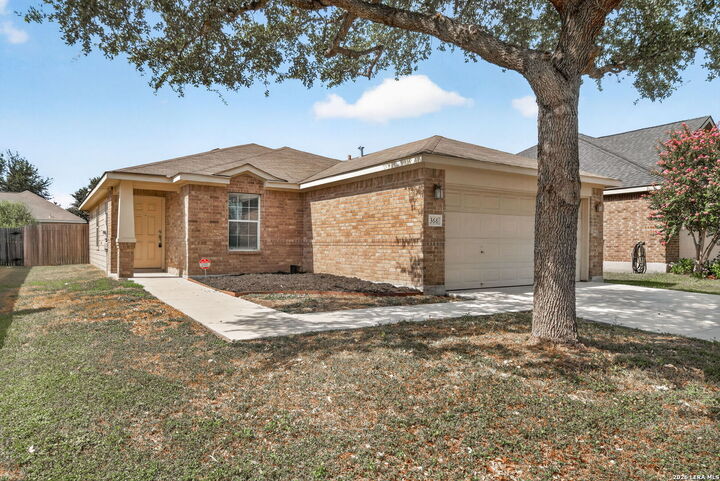 Property Photo: 368 Wagon Wheel Way TX 78108