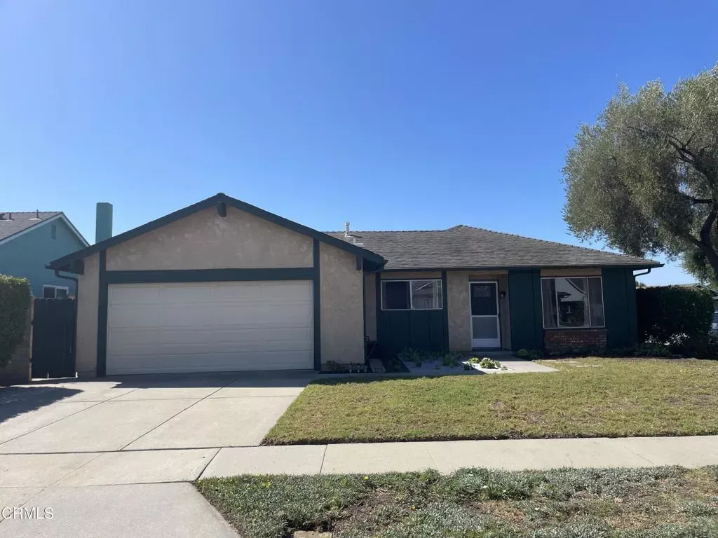 Property Photo: 7560 Lemur Street CA 93003