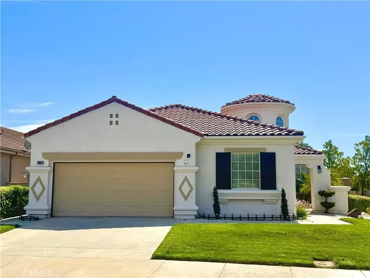 Property Photo: 28657 Peach Springs CA 92584