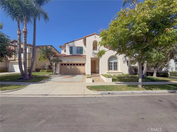 Property Photo:  82 Laurelhurst  CA 92694 