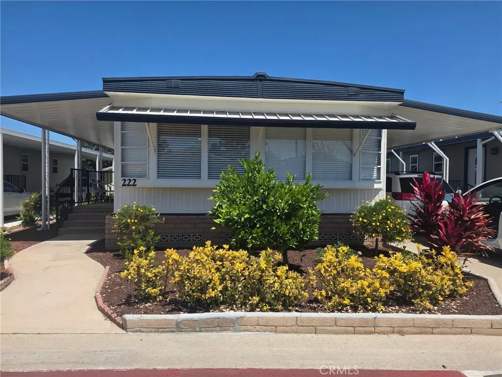 Property Photo: 5772 Garden Grove 222 CA 92683