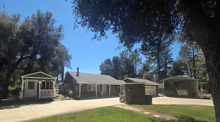 Property Photo: 7656 Pine Blvd CA 91962