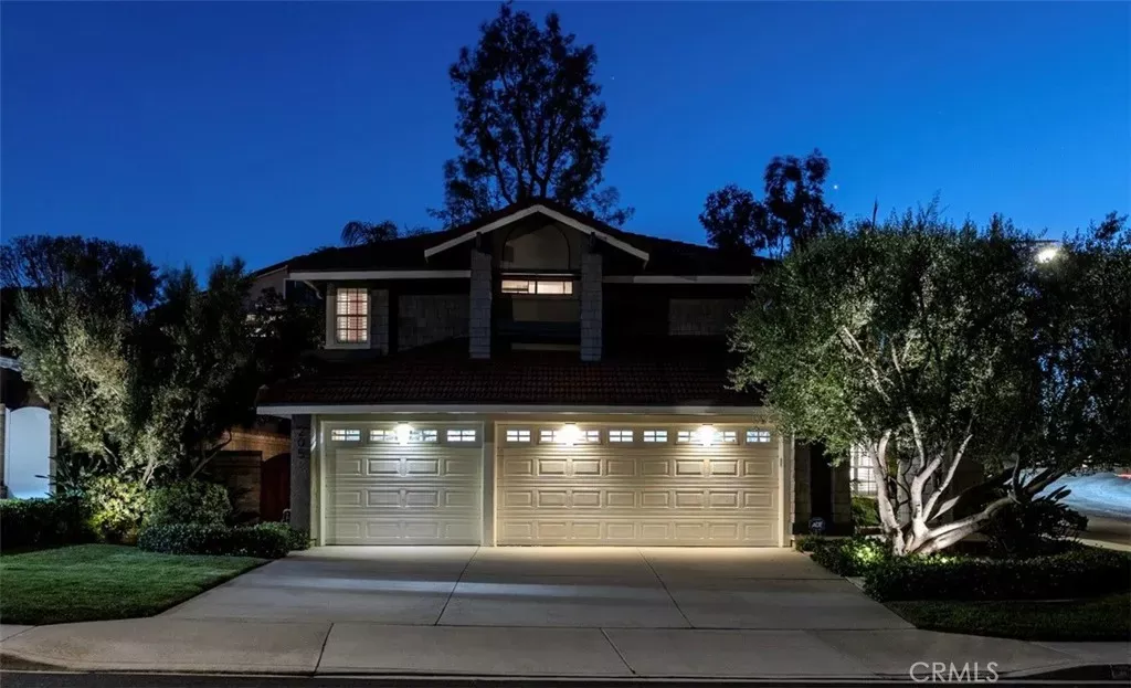 Property Photo:  205 S Blueberry  CA 92808 