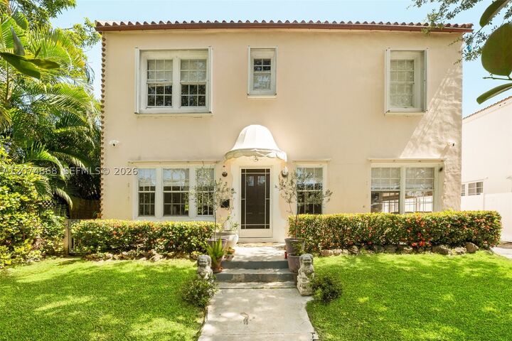 Property Photo: 524 W 47th St FL 33140