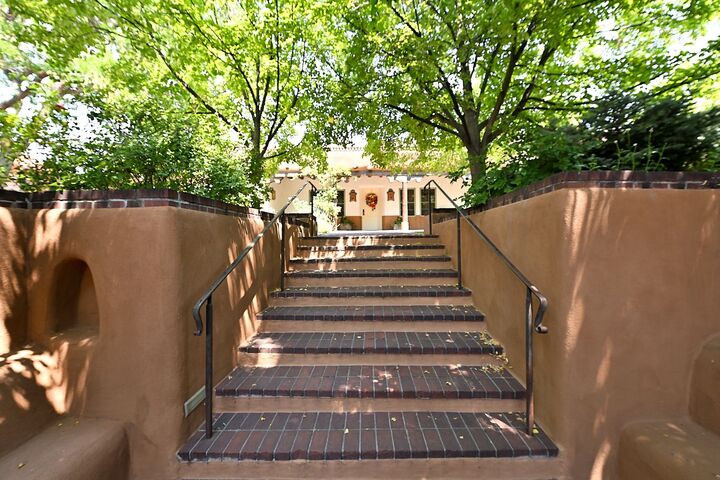 Property Photo:  311 Bishops Lodge Road  NM 87501 