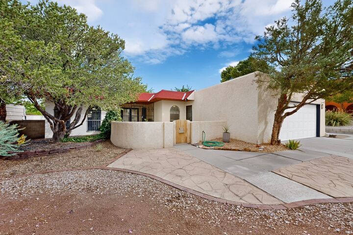 Property Photo:  9919 Academy Knolls Drive NE  NM 87111 