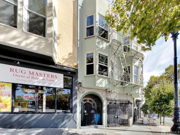 Property Photo:  1884-1886 Market Street  CA 94102 