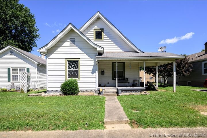 Property Photo: 2117 Morton Avenue IN 47150