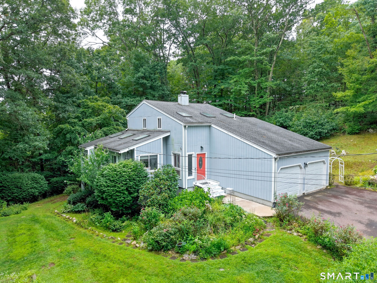 Property Photo:  2004 Boston Post/Aka Rock Crest Road  CT 06437 