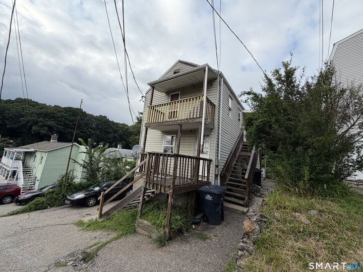 Property Photo:  22 Camptown Avenue  CT 06418 