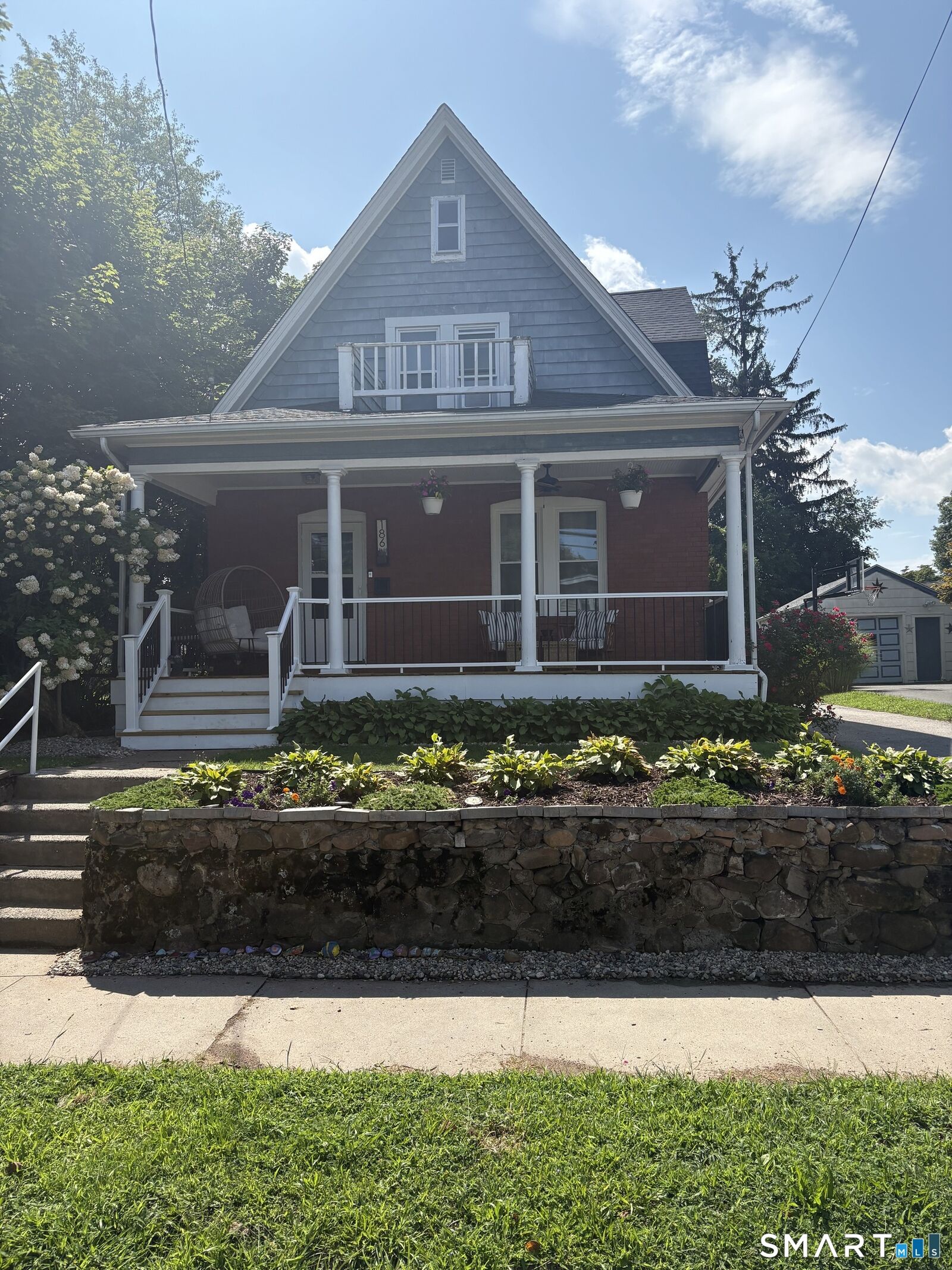 Property Photo:  186 Francis Street  CT 06053 