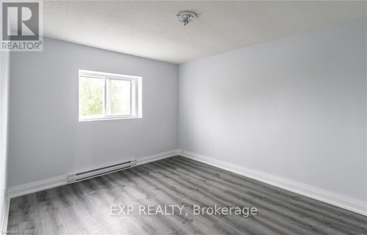 Property Photo:  517 Elm Street 9  ON L3K 5W6 