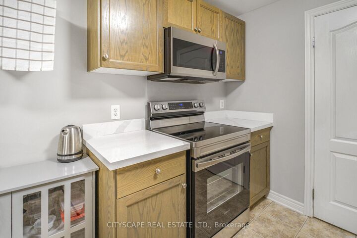 Property Photo:  6350 Dorchester Road 104  ON L2G 0A1 