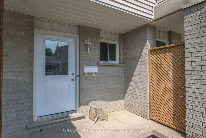 Property Photo: 125 Sekura Crescent 13 ON N1R 8B4