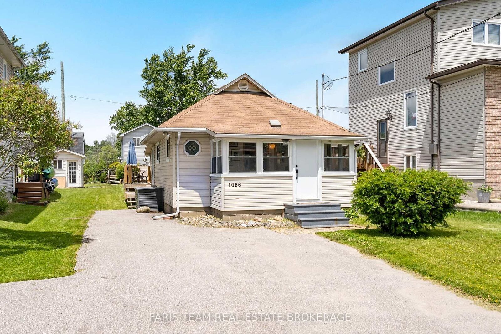 Property Photo: 1066 Wood Street ON L0L 1K0