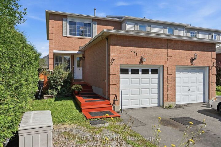 Property Photo: 751 Clearcrest Crescent ON K4A 3E7