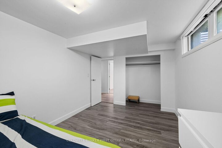Property Photo:  12 Bradgate Drive  ON K2G 0R6 