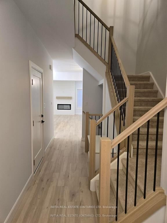Property Photo:  2700 Buroak Drive 99  ON N6G 5B6 