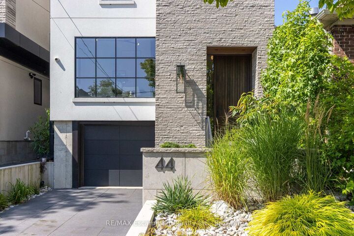 Property Photo: 44 Thirteenth Street ON M8V 3H4