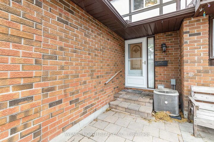 Property Photo: 1103 Millwood Court ON K1C 3E9