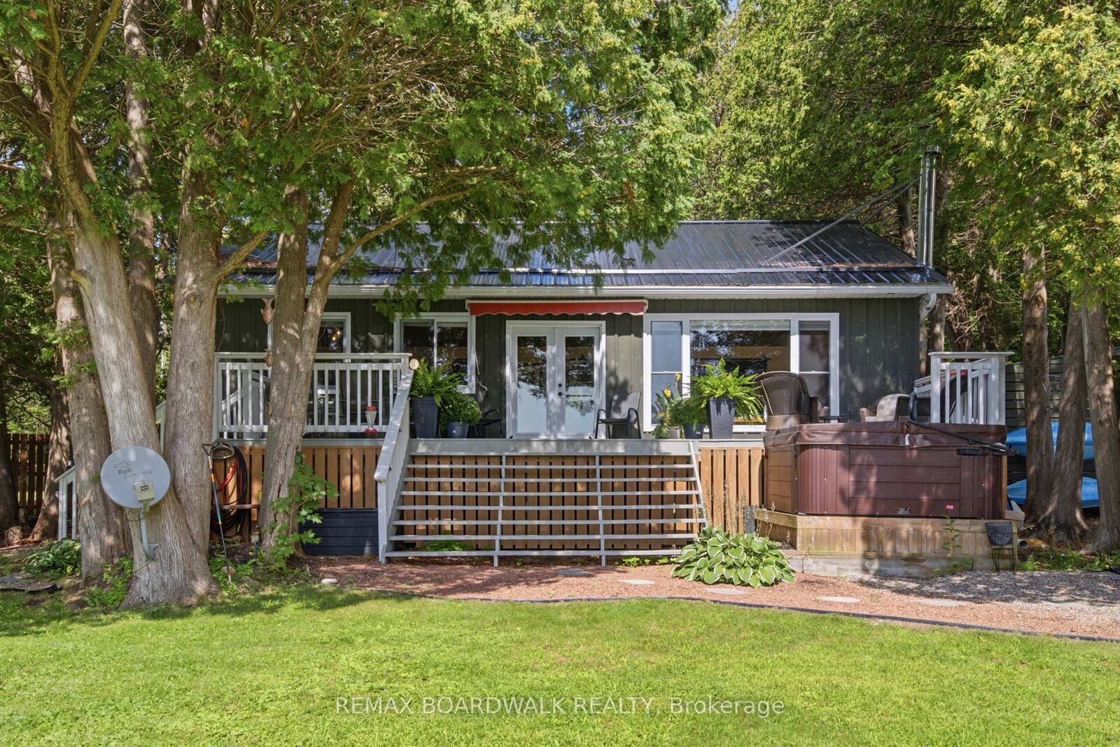 Property Photo:  180 Pilgrim Lane  ON K0E 1G0 