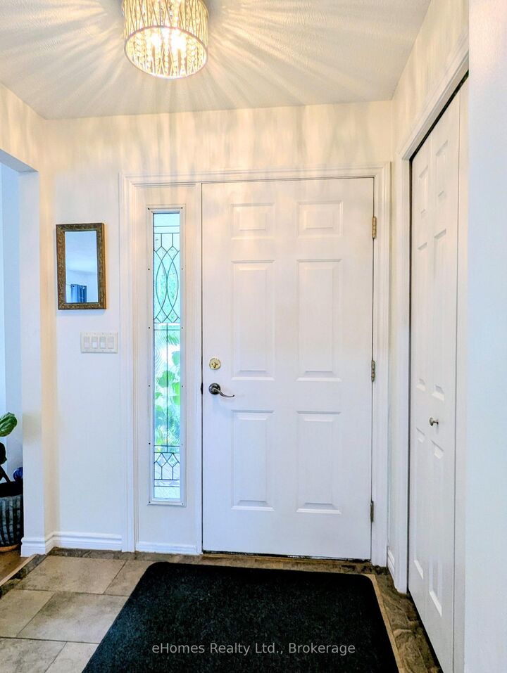 Property Photo: 206 2nd A Street W ON N4K 6X3