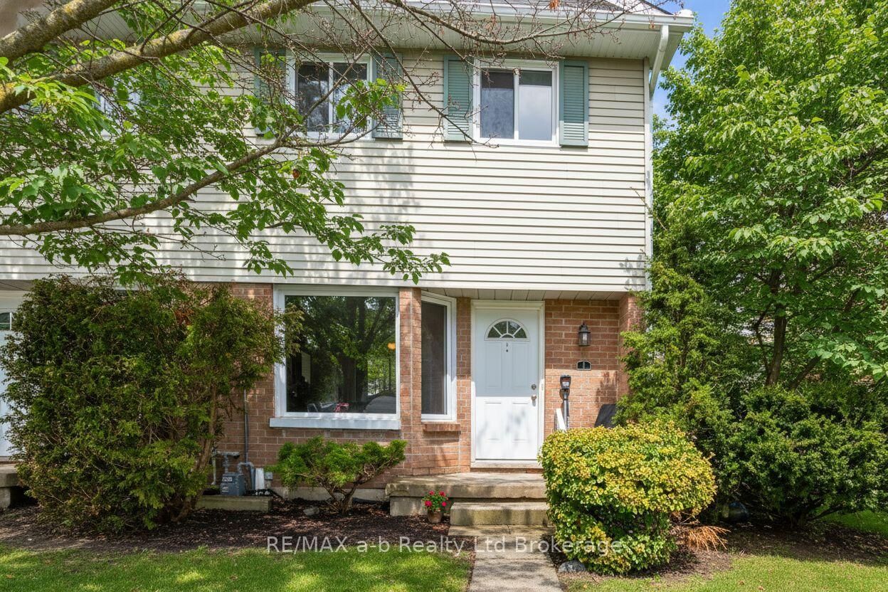 Property Photo:  10 Dufferin Street 1  ON N0J 1P0 