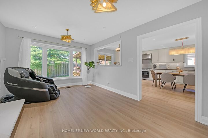 Property Photo: 351 Millard Street ON L4A 5S4
