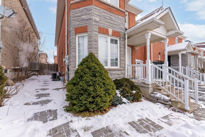 Property Photo:  353 Wood Duck Lane Bsmt  ON L3X 2X8 
