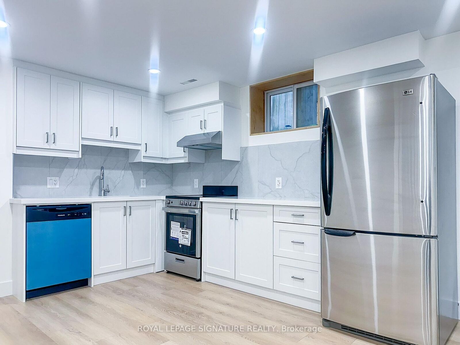 Property Photo:  27 Millen Avenue A102  ON L9A 2T5 