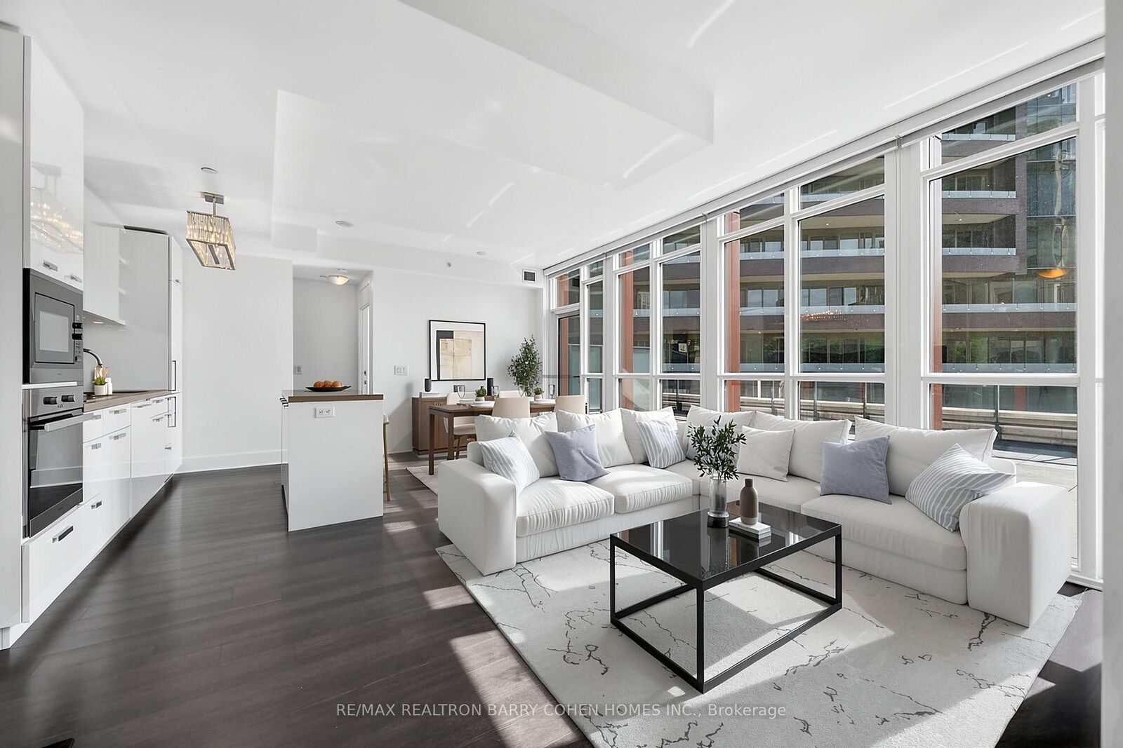 Property Photo: 32 Davenport Road 303 ON M5R 0B5
