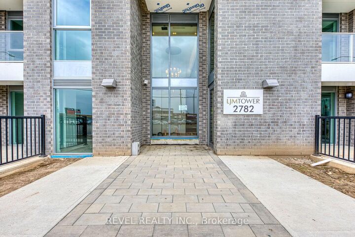 Property Photo:  2782 Barton Street E 1107  ON L8E 0L3 