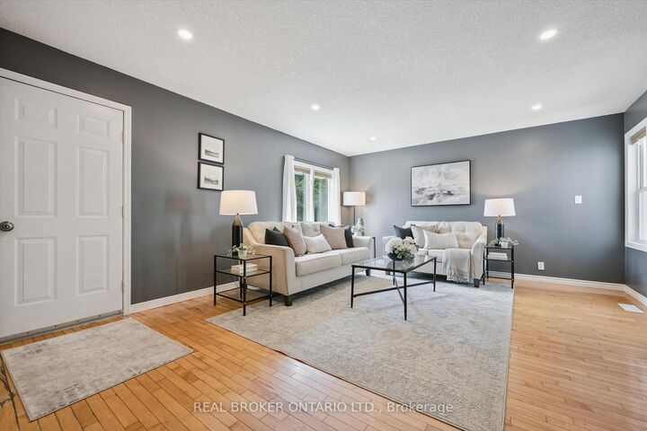Property Photo: 91 Jane Street ON N0B 2M0